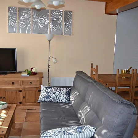 El Dolmen * Bernuy-Salinero